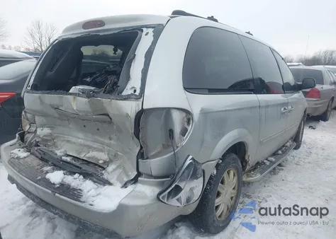 2005 Chrysler Town & Country Touring from USA, damaged, VIN 2C4GP54L15R204301